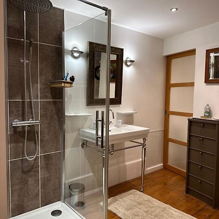 Chambre De Charme Au Coeur Du Vieux Valence - Confort & Calme Eksteriør bilde