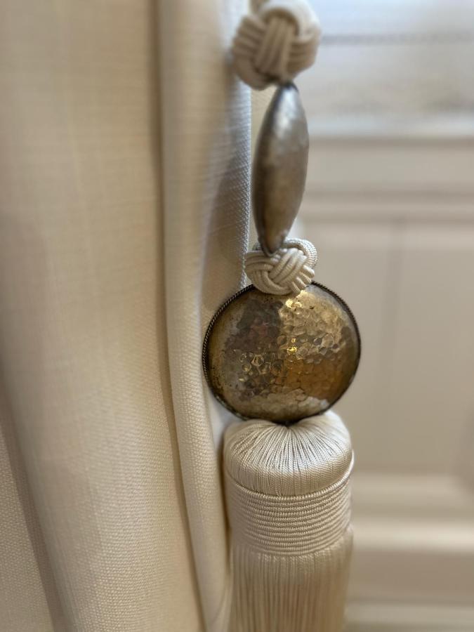 Chambre De Charme Au Coeur Du Vieux Valence - Confort & Calme Eksteriør bilde